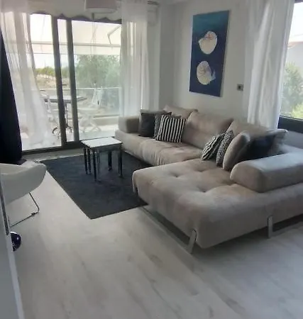 Kolayli One Sitesi ,ayvalik, Altinova Apartment *